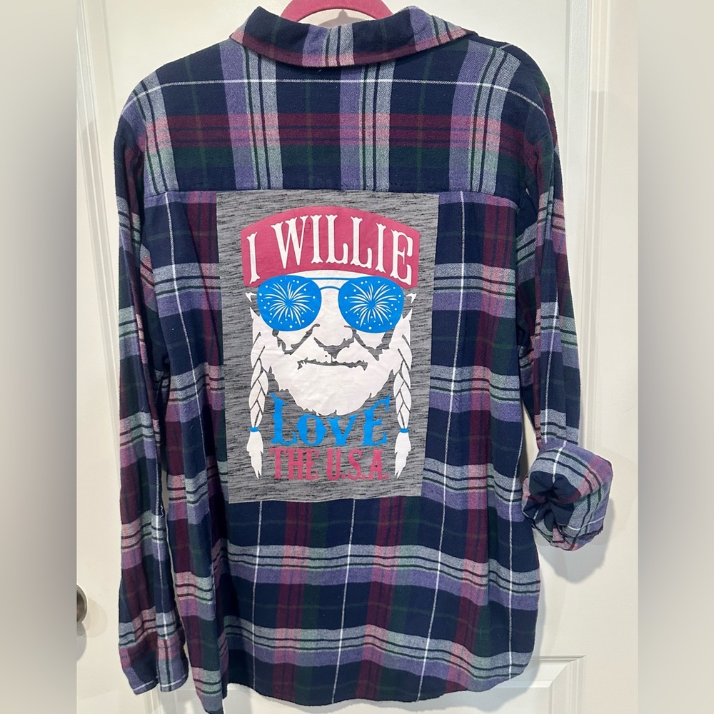WILLIE NELSON I Willie love the USA Upcycled Flannel shirt XL